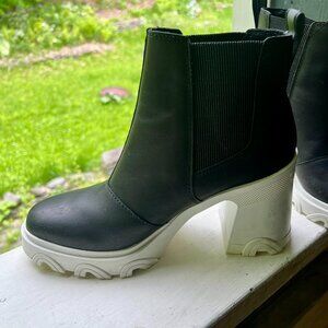 Sorel Brex™ Heel Chelsea Bootie